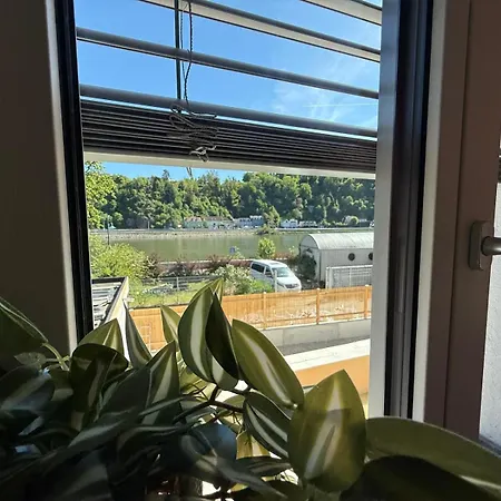 Donau-loft Near And Highway