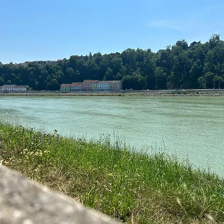 Donau-loft Private Parking Near And Highway